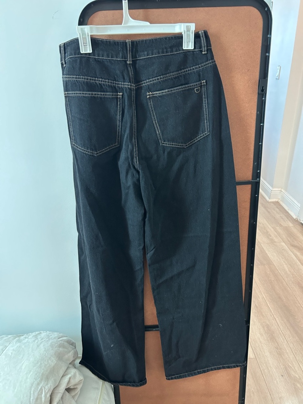 DISSH Carson Jet Black Wide Leg Jean - Picture 7 of 7